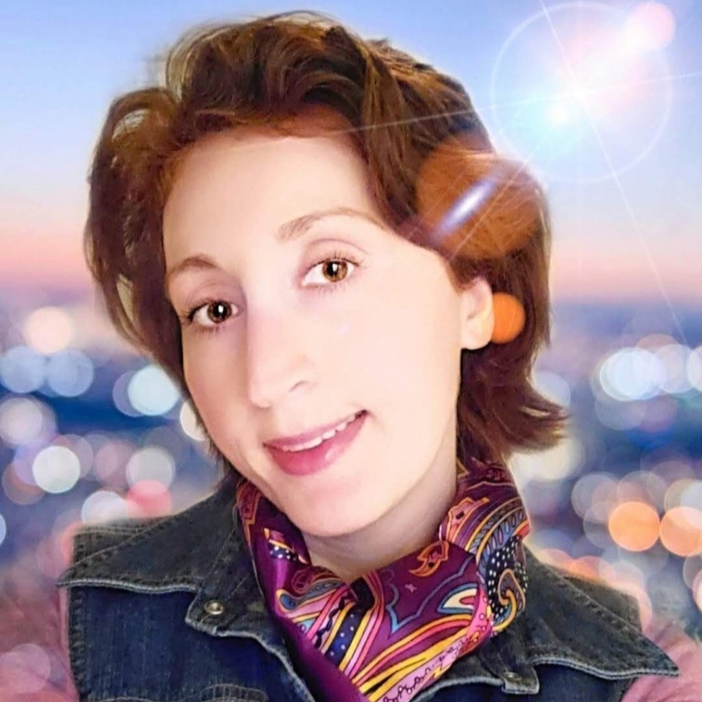 Meet your Posher, Divine